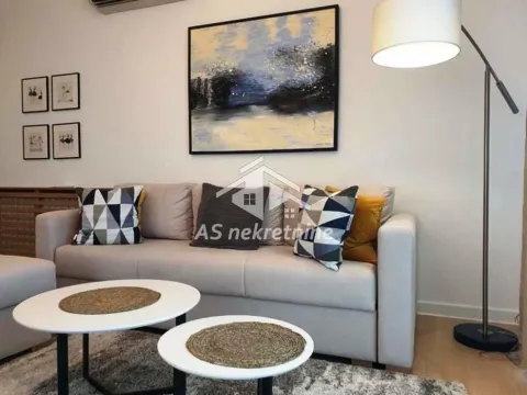 Izdavanje, trosoban stan, 72m², Novi Beograd Blok 67, Novi Beograd Sve Podlokacije - image 2