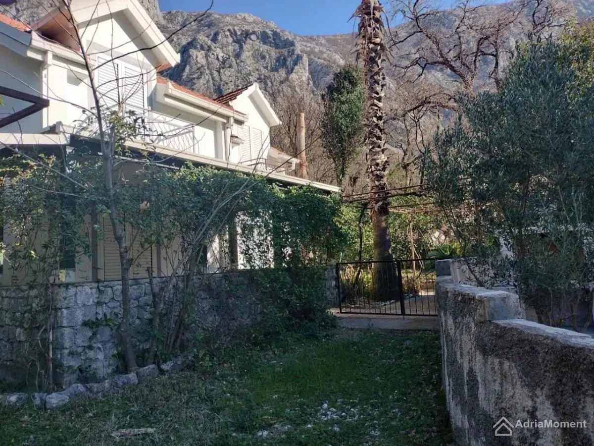Prodaja, kuća, 126m², Orahovac, Kotor