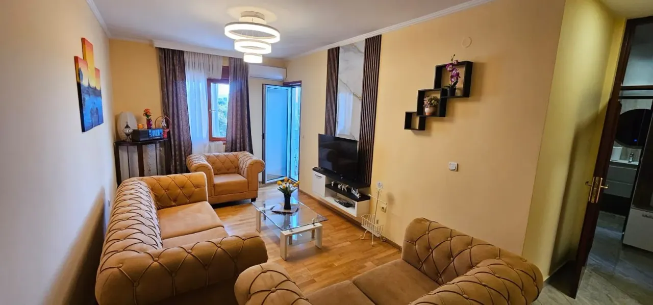 Rent, two bedroom apartment, 65m², Pobrežje, Podgorica