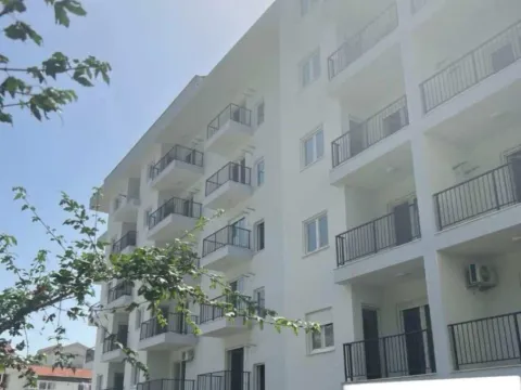 Izdavanje, jednosoban stan, 46m², Budva, Crna Gora - image 10