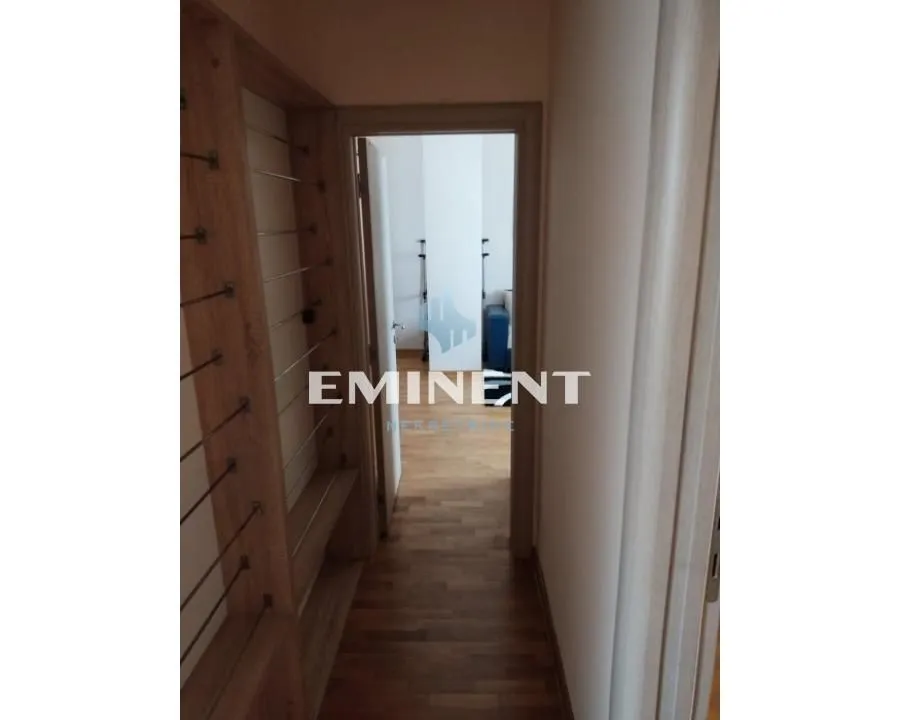 Rent, four bedroom apartment, 105m², Lekino Brdo, Voždovac Sve Podlokacije