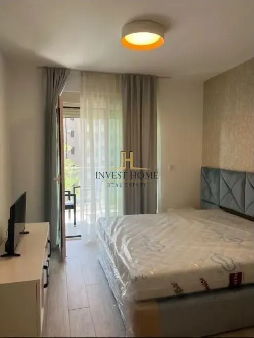 Rent, one bedroom apartment, 57m², Bečići, Budva