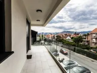 Izdavanje, trosoban stan, 130m², Nova Dalmatinska, Podgorica - image 13