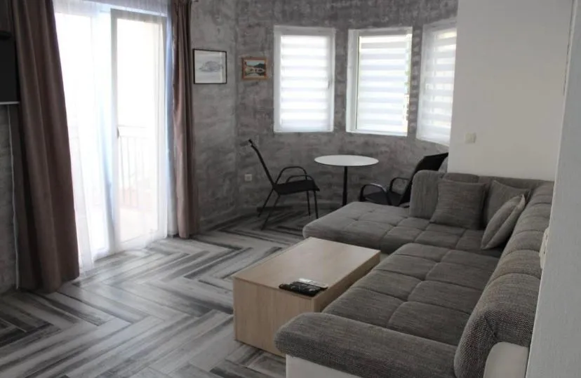 Sale, house, 220m², Dobre Vode, Bar