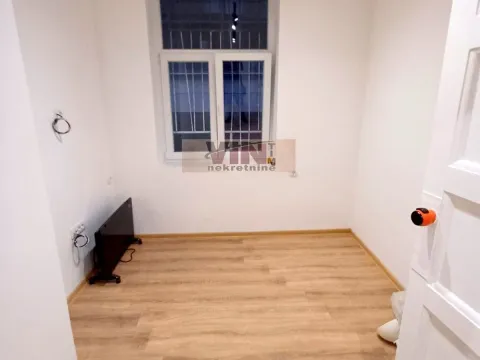 Izdavanje, jednosoban stan, 40m², Altina, Beograd - image 4