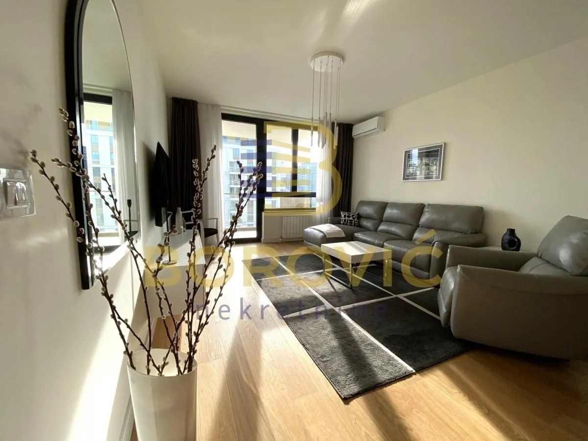 Rent, two bedroom apartment, 59m², Savski Venac, Beograd