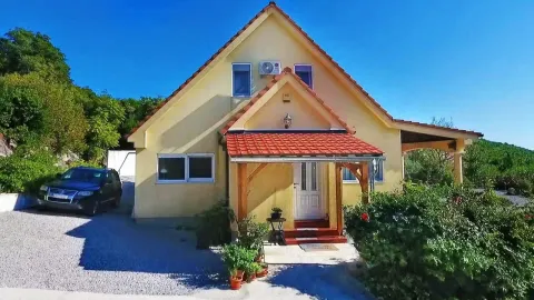 Prodaja, kuća, 179m², Krimovica, Kotor - image 16