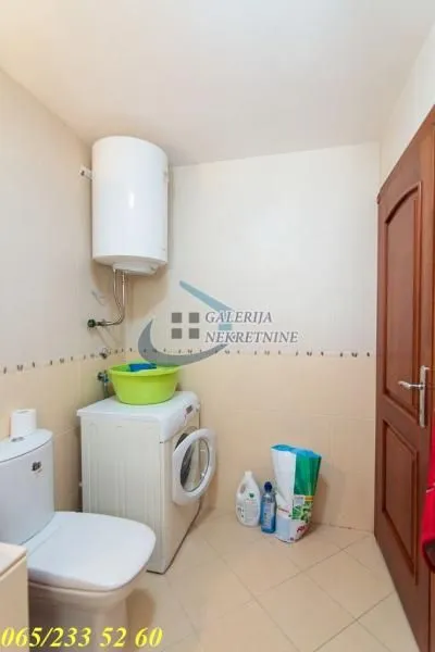 Prodaja, četvorosoban stan, 86m², Voždovac Sve Podlokacije, Beograd