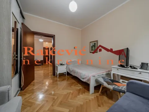 Sale, three bedroom apartment, 98m², Savski Venac, Beograd - image 10