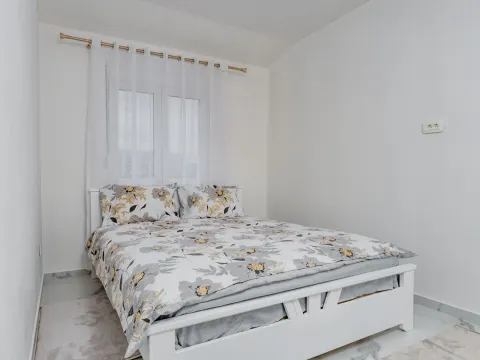 Izdavanje, jednosoban stan, 48m², Šušanj, Bar - image 7