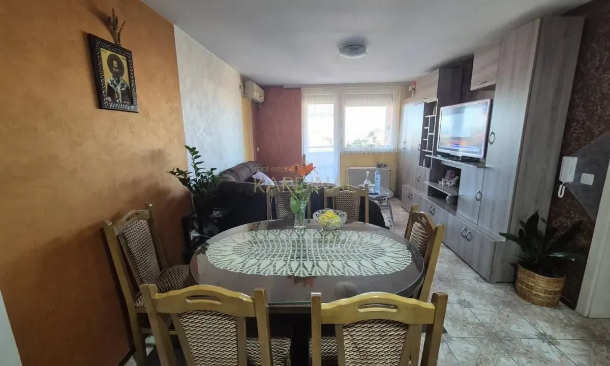 Prodaja, jednosoban stan, 47m², Centar, Jagodina