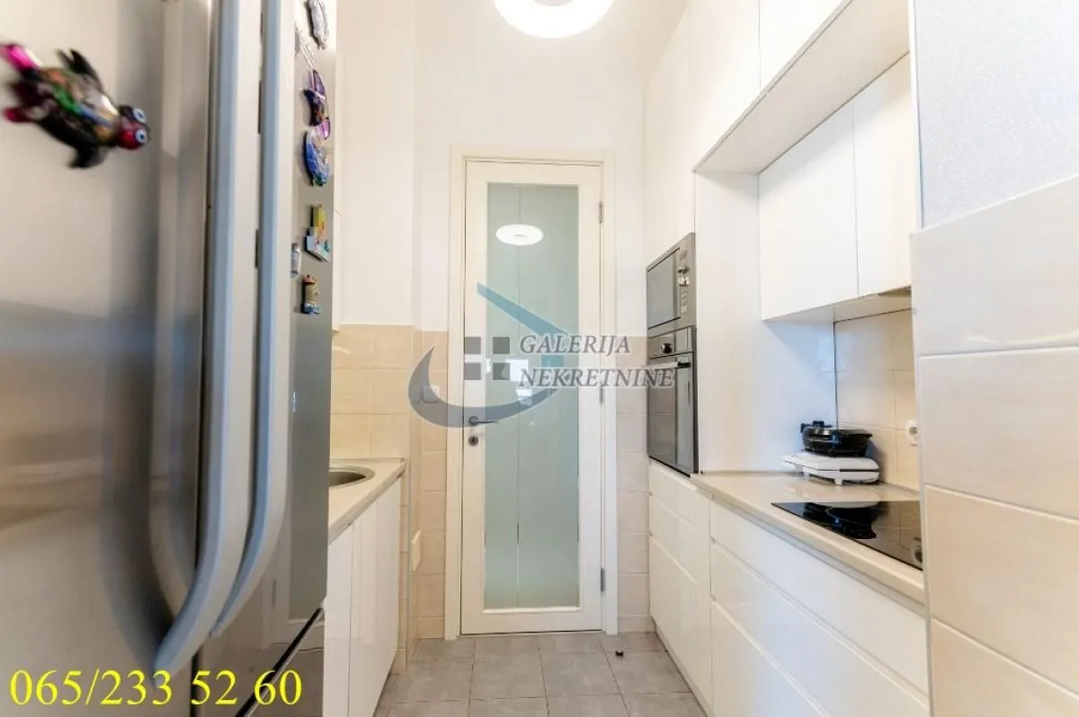 Sale, four bedroom apartment, 94m², Novi Beograd Blok 67, Novi Beograd Sve Podlokacije