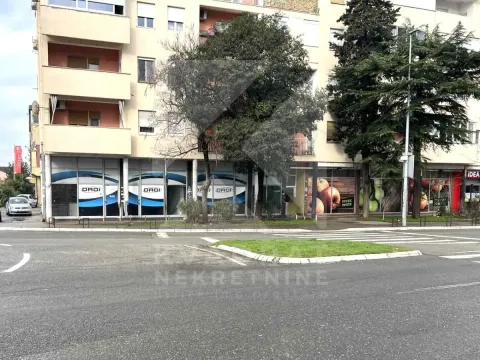 Rent, office space, 117m², Gintaš, Podgorica - image 1