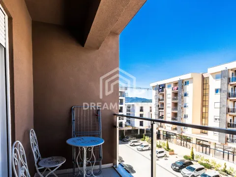 Izdavanje, jednosoban stan, 46m², New City, Podgorica - image 9