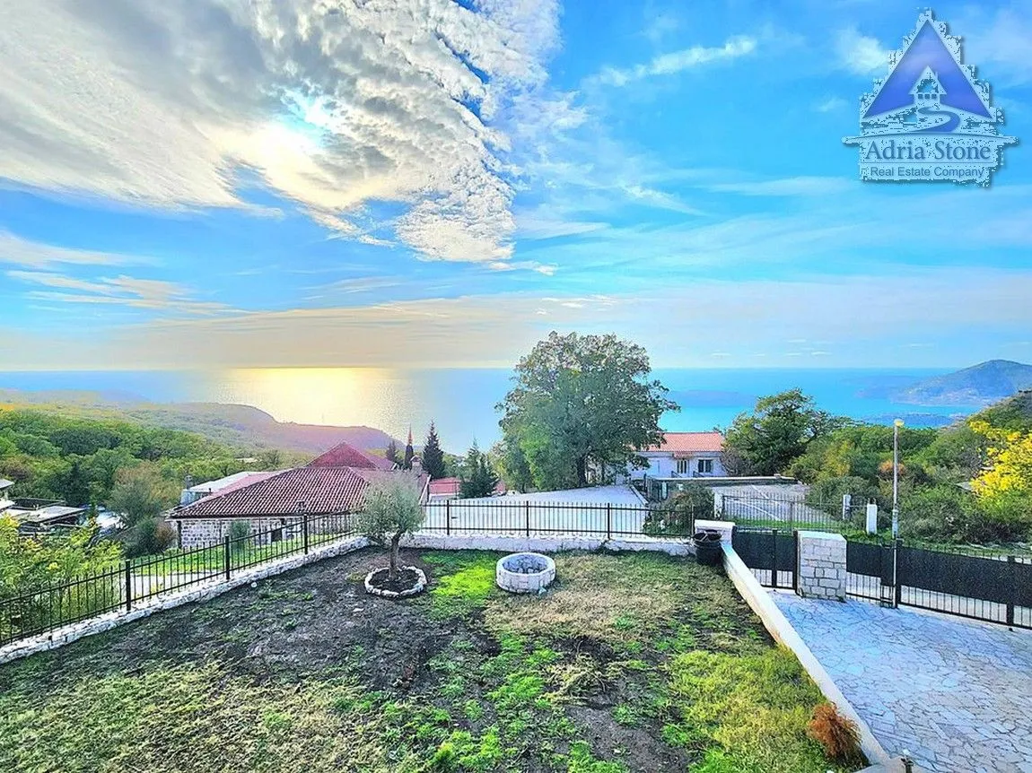 Sale, house, 199m², Kuljače, Budva
