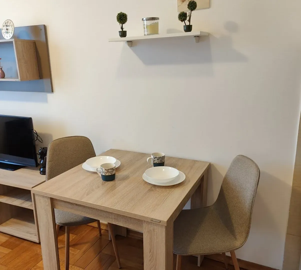 Rent, one bedroom apartment, 34m², Stari Aerodrom, Podgorica