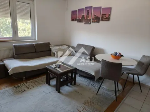 Izdavanje, dvosoban stan, 45m², Detelinara, Novi Sad Sve Podlokacije