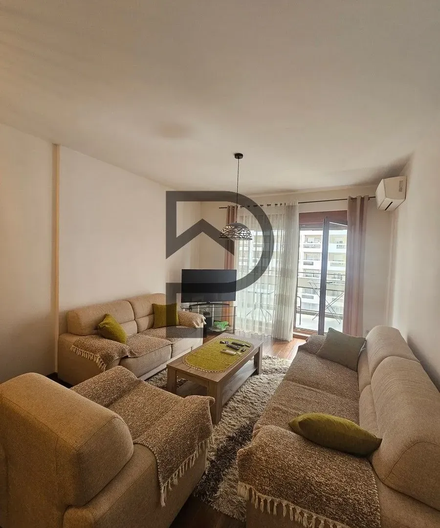 Izdavanje, stan, 50m², Master Kvart, Podgorica