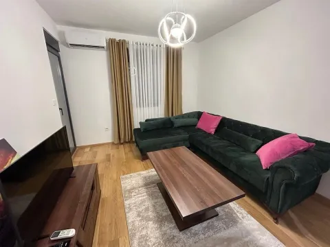 Rent, one bedroom apartment, 47m², City Kvart, Podgorica - image 5