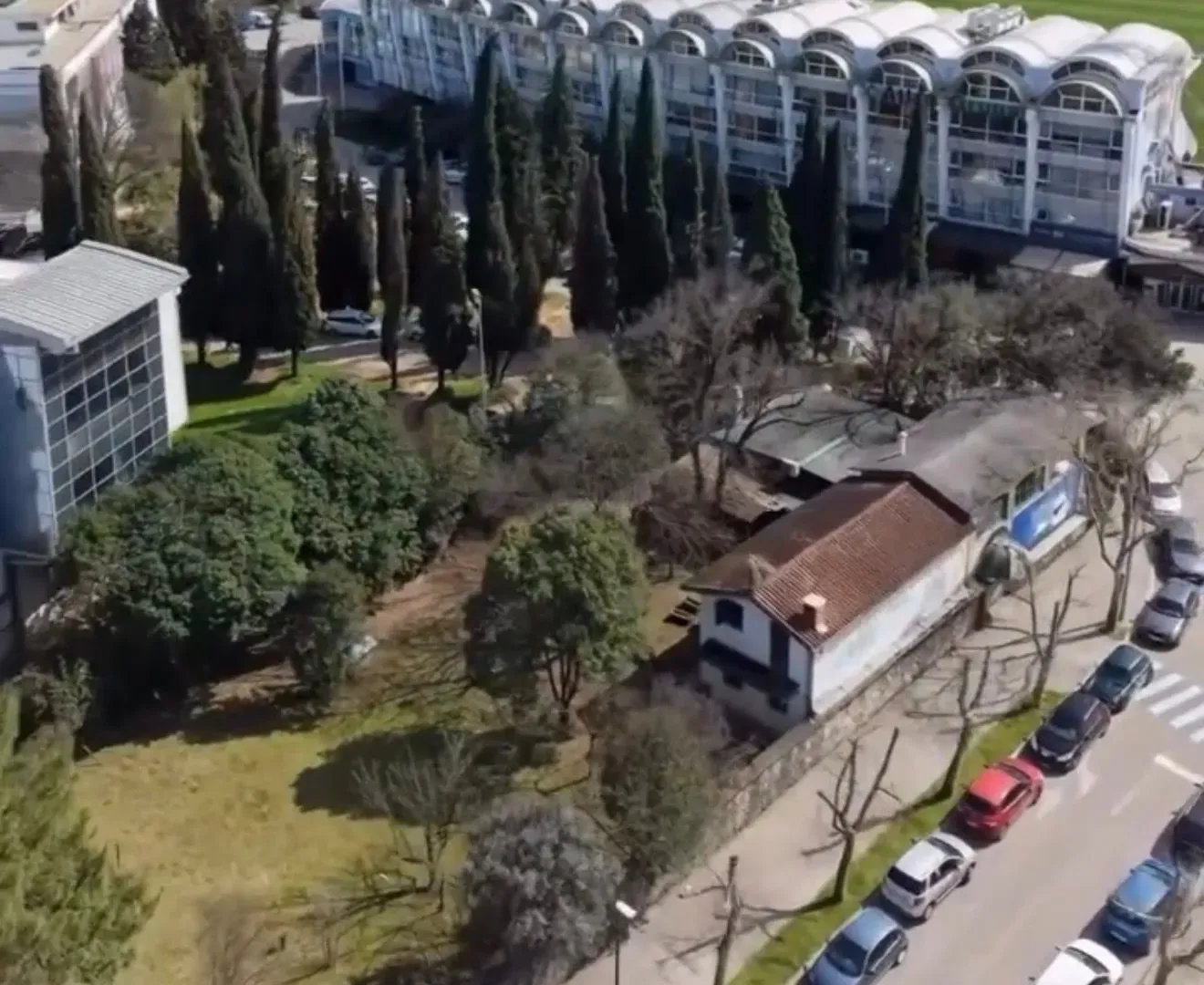 Prodaja, plac, 1281m², Centar, Podgorica