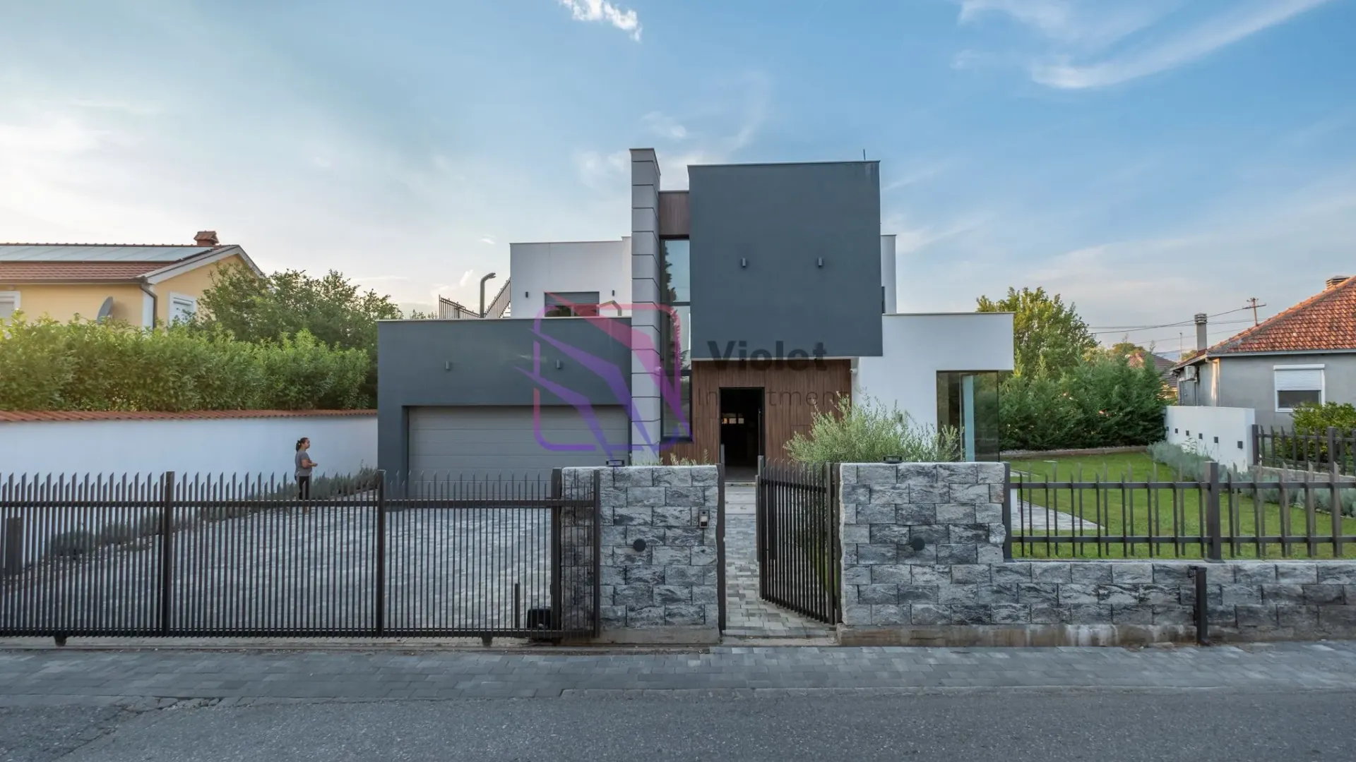Izdavanje, kuća, 180m², Gornja Gorica, Podgorica