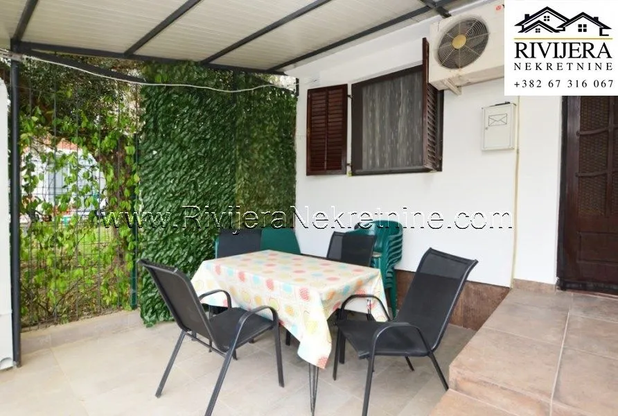 Prodaja, dvosoban stan, 51m², Igalo, Herceg Novi