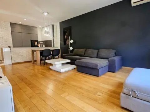 Stan in Tašmajdan