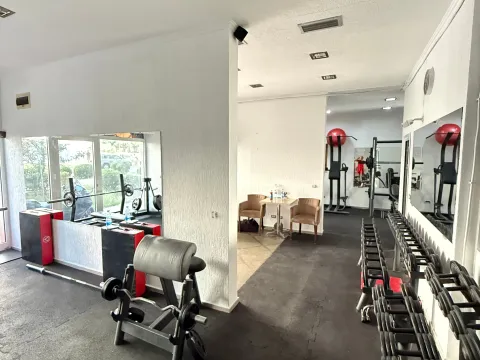 Rent, office space, 150m², Centar, Bar - image 2