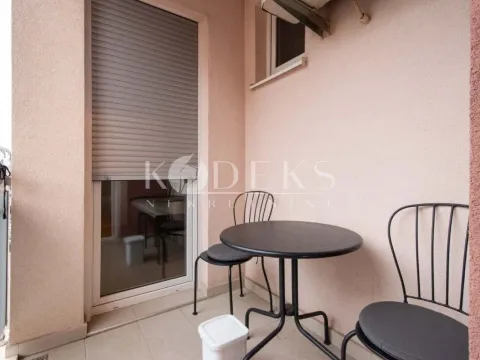Rent, two bedroom apartment, 63m², Dalmatinska ulica, Podgorica - image 11