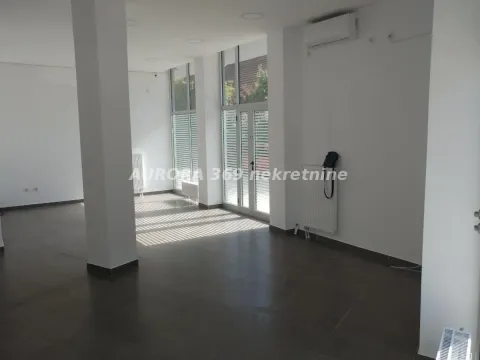 Rent, office space, 50m², Bulevar Evrope, Novi Sad Sve Podlokacije - image 3