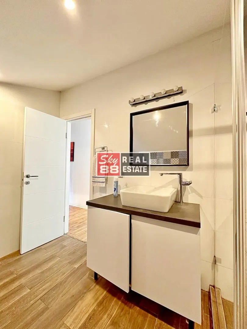Sale, apartment, 172m², Stari Grad, Beograd