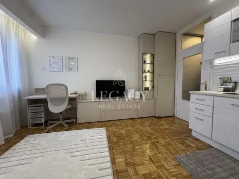 Izdavanje, stan, 26m², Voždovac Sve Podlokacije, Beograd - image 12