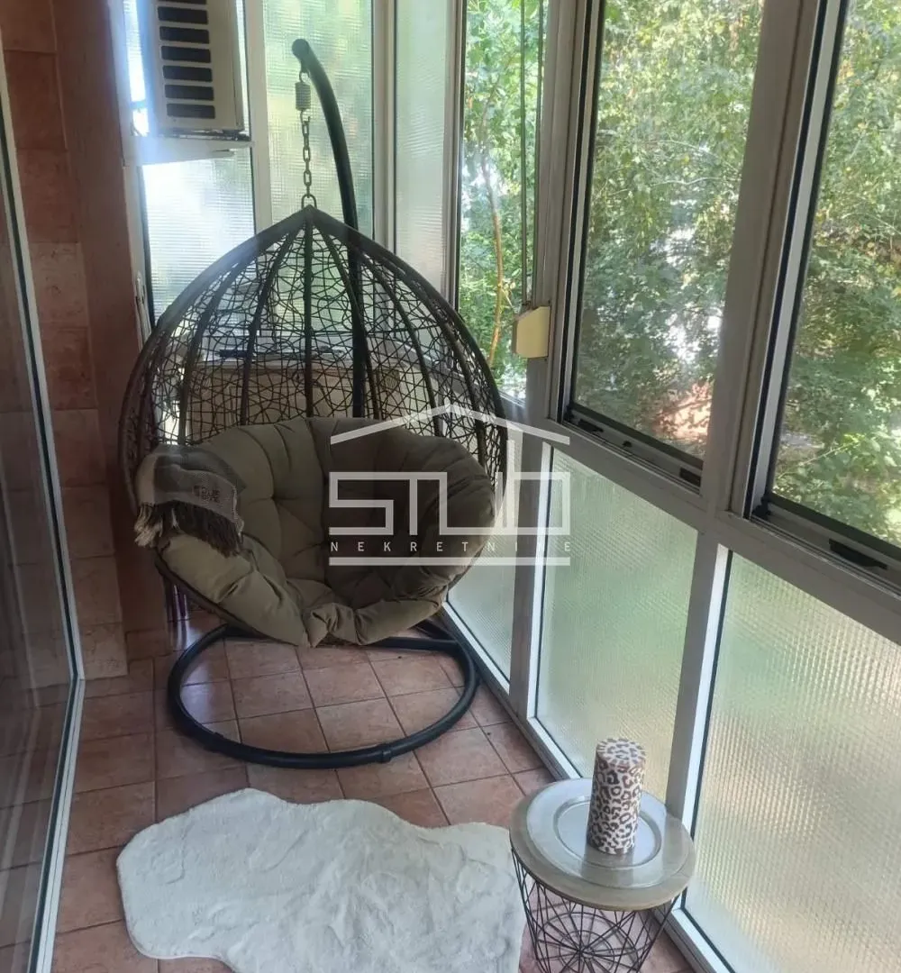 Rent, apartment, 158m², Senjak, Beograd