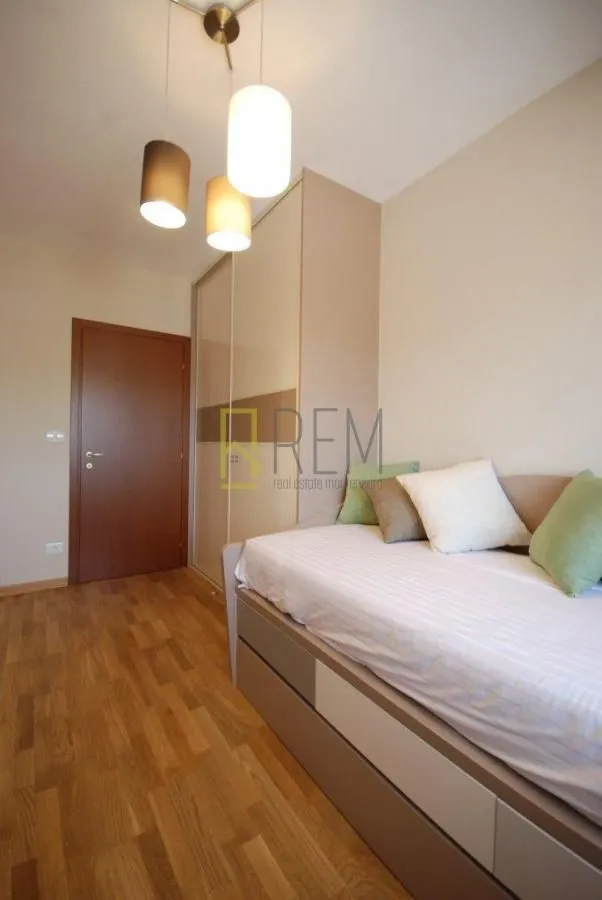 Rent, two bedroom apartment, 70m², City Kvart, Podgorica