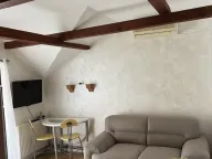 Izdavanje, jednosoban stan, 32m², Zvezdara Sve Podlokacije, Beograd - image 2