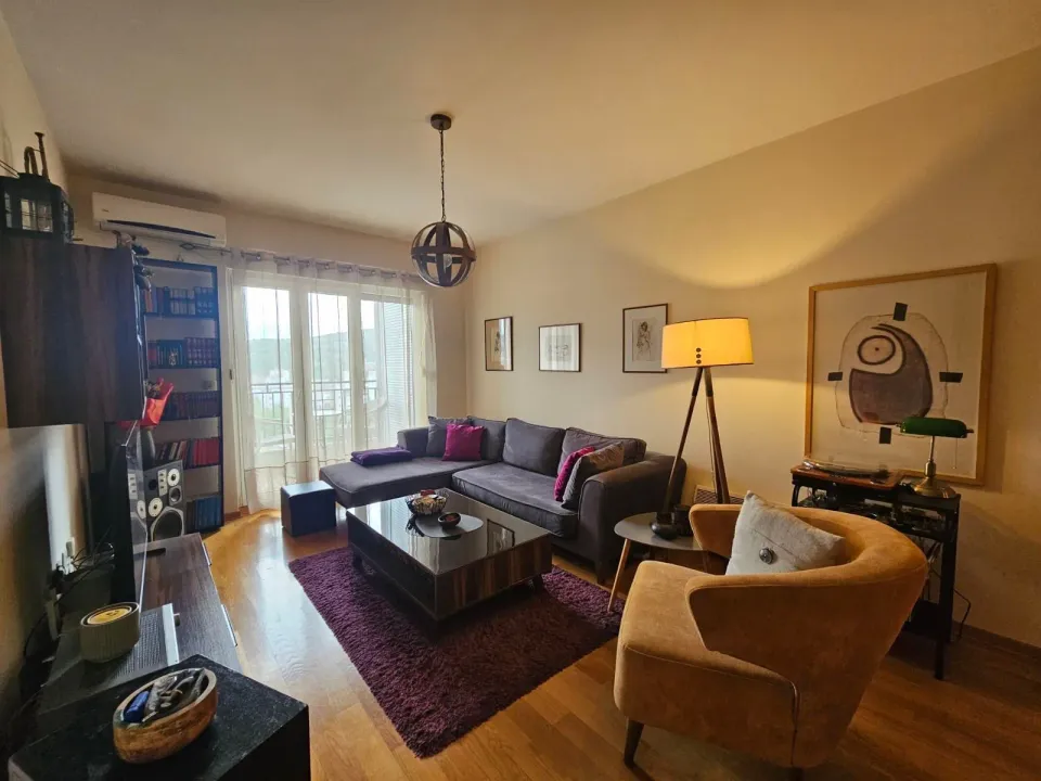 Prodaja, jednosoban stan, 52m², Blok 6, Podgorica
