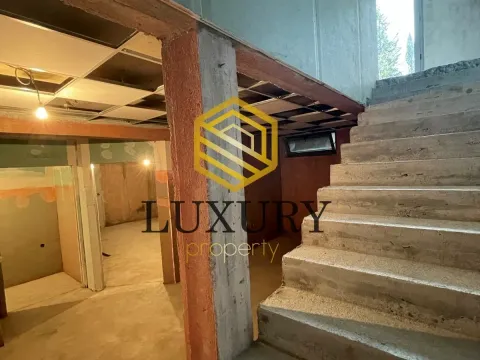 Rent, office space, 150m², Zagorič, Podgorica - image 4