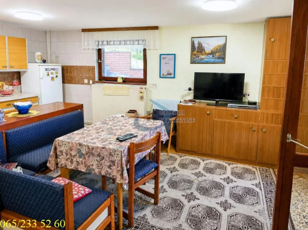 Prodaja, kuća, 192m², Stari Slankamen, Inđija
