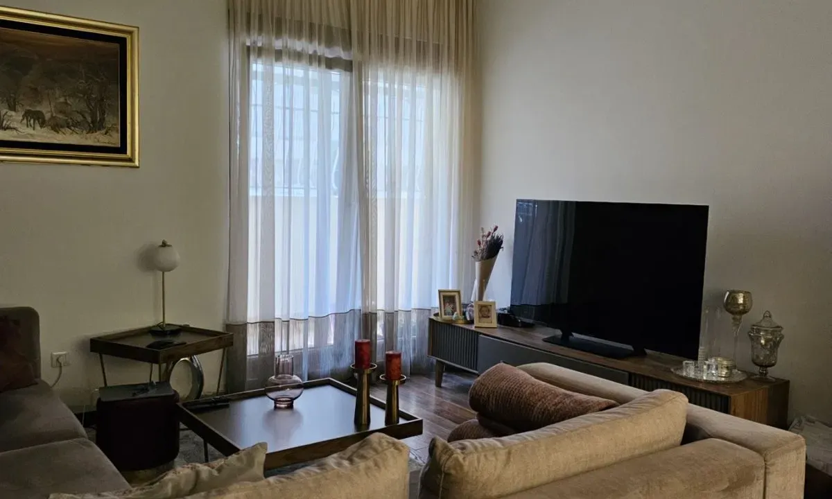 Prodaja, dvosoban stan, 89m², Podgorica, Crna Gora
