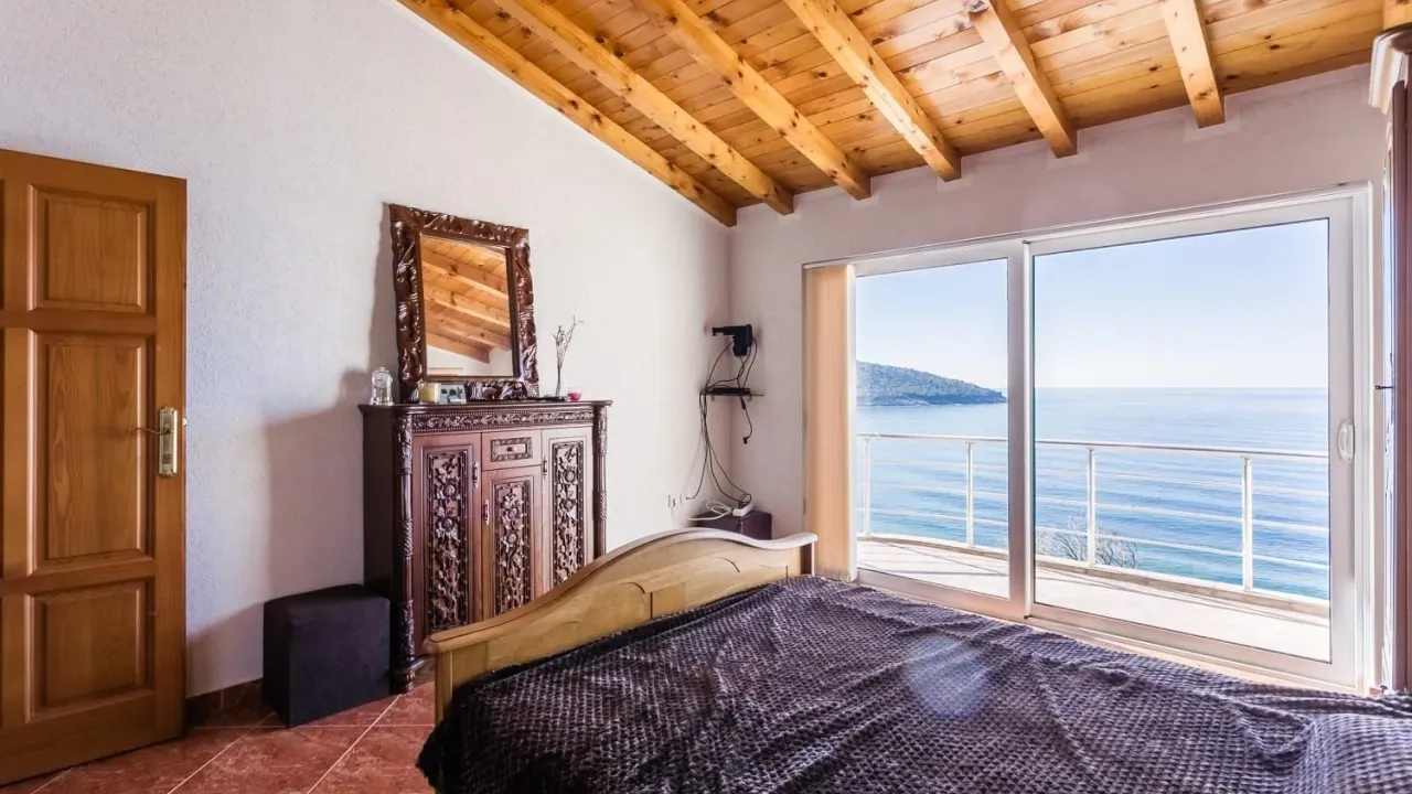 Sale, house, 200m², Kruče, Ulcinj