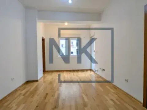 Izdavanje, dvosoban stan, 60m², Ljubović, Podgorica - image 1