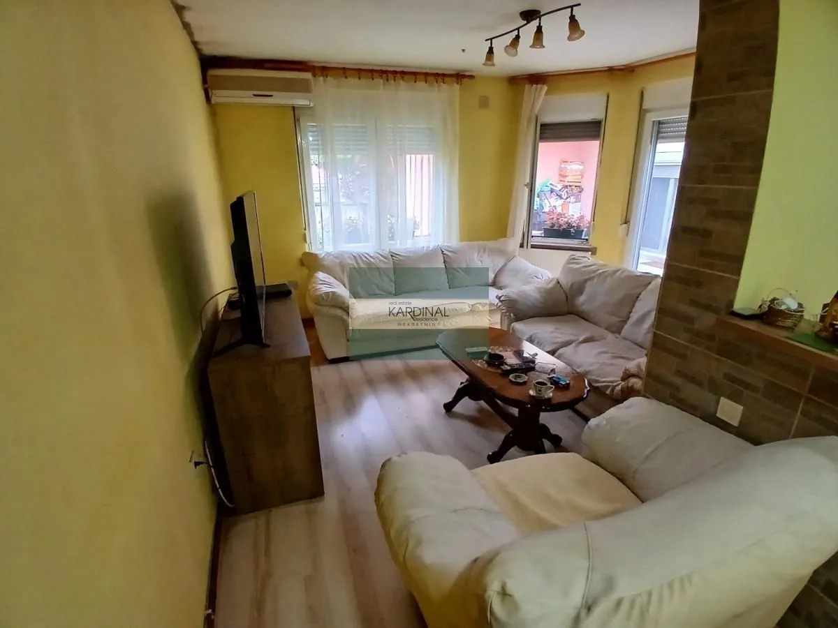 Prodaja, kuća, 334m², Tavrića obori, Jagodina