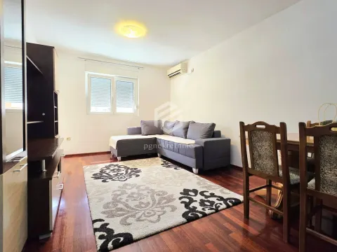 Rent, one bedroom apartment, 46m², Stari Aerodrom, Podgorica - image 1