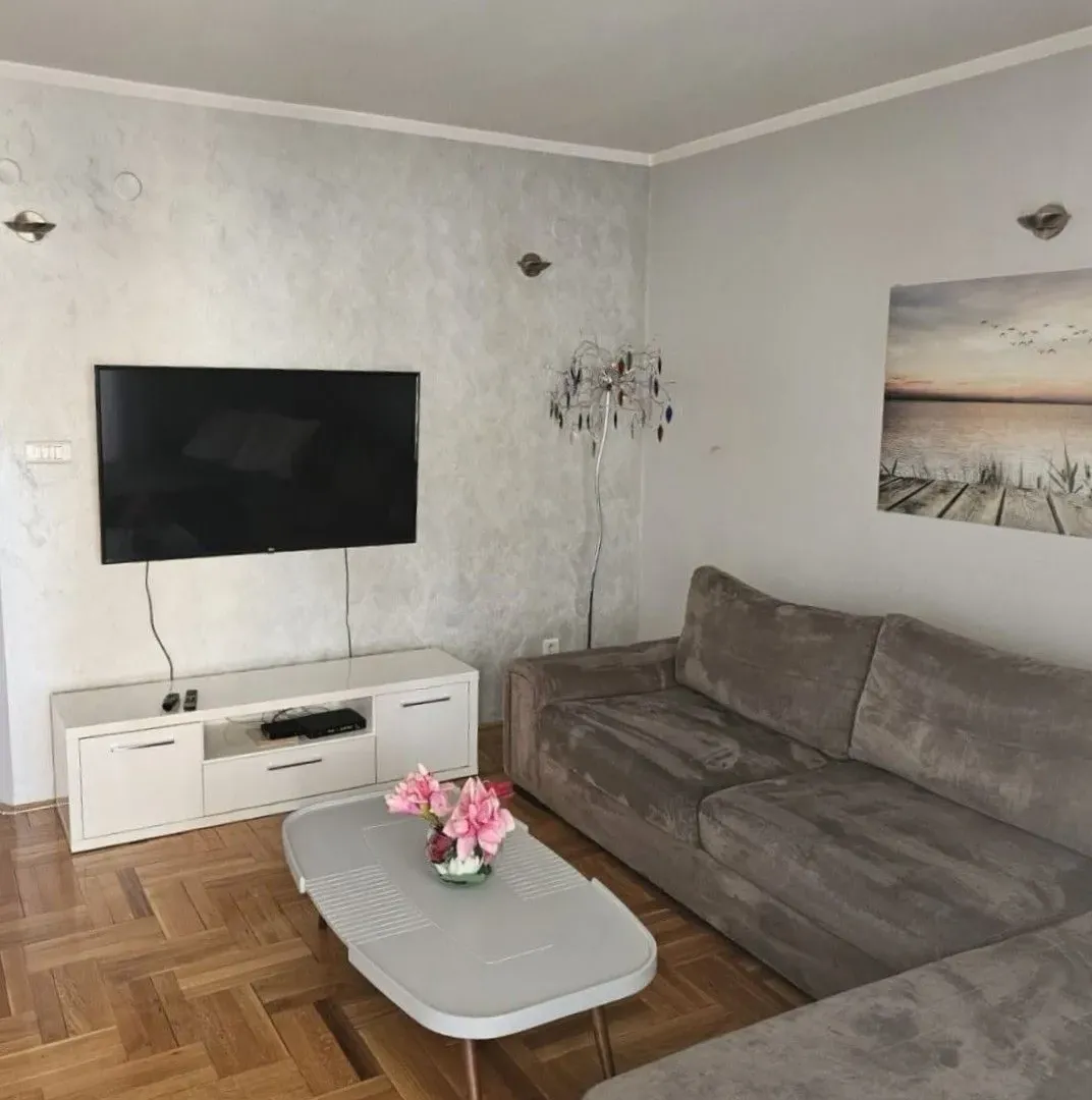 Sale, two bedroom apartment, 76m², Zagorič, Podgorica