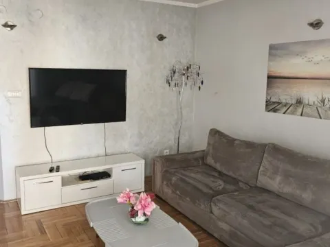 Sale, two bedroom apartment, 76m², Zagorič, Podgorica - image 4