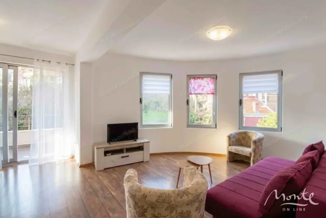 Prodaja, jednosoban stan, 48m², Bečići, Budva