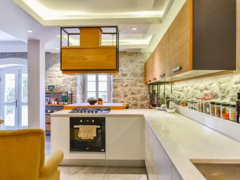 Prodaja, kuća, 150m², Radanovići, Kotor - image 14