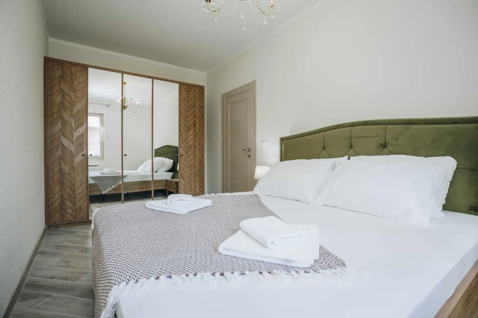 Prodaja, kuća, 241m², Krašići, Tivat