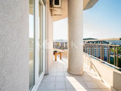 Izdavanje, trosoban stan, 103m², Zabjelo, Podgorica - image 12