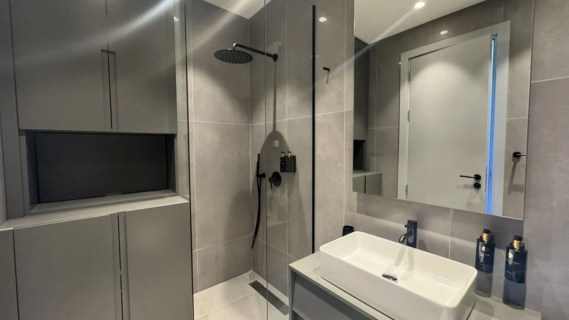 Sale, two bedroom apartment, 116m², Bečići, Budva